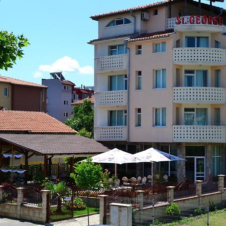 Saint George Family Hotel 洛泽内茨 外观 照片